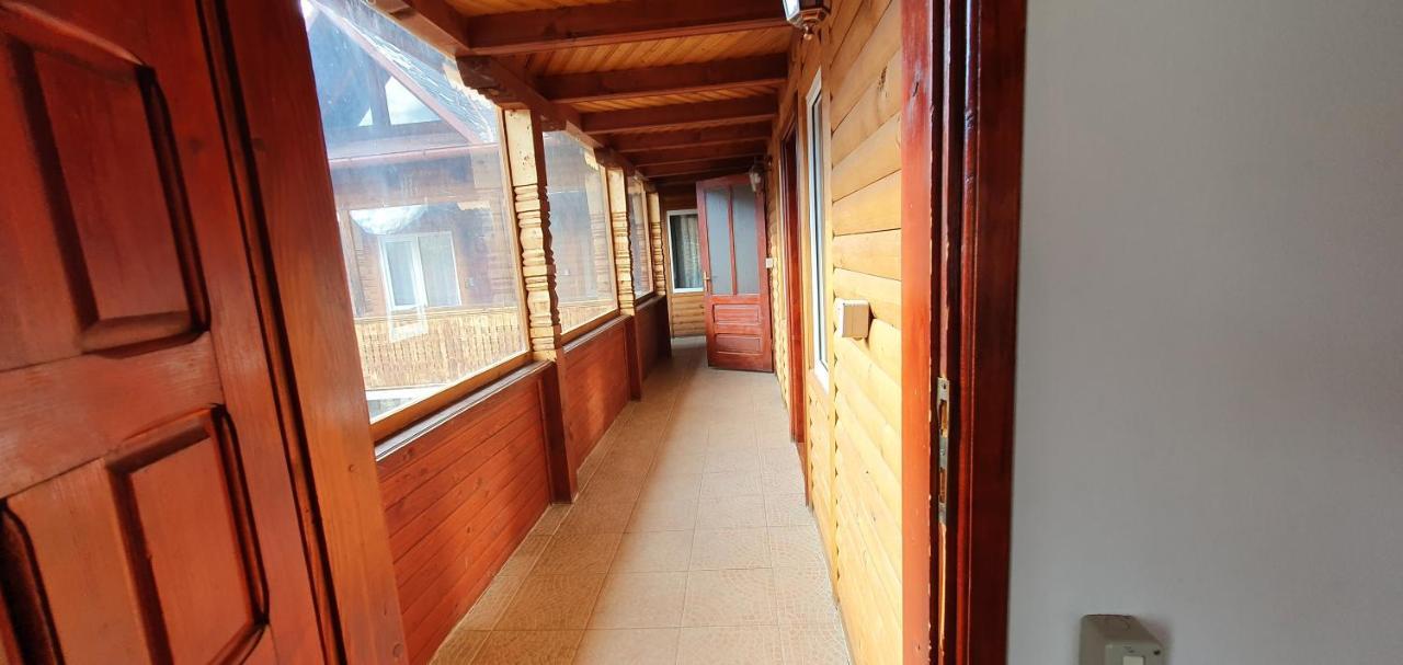 Casa Colt De Rai Villa Brezoi Dış mekan fotoğraf